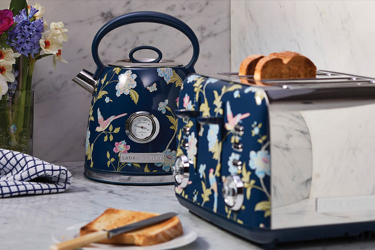 Laura Ashley Elveden 1.7L Kettle & 4-Slice Toaster