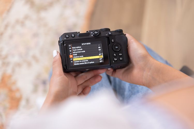 Nikon Mirrorless Camera for Content Creators