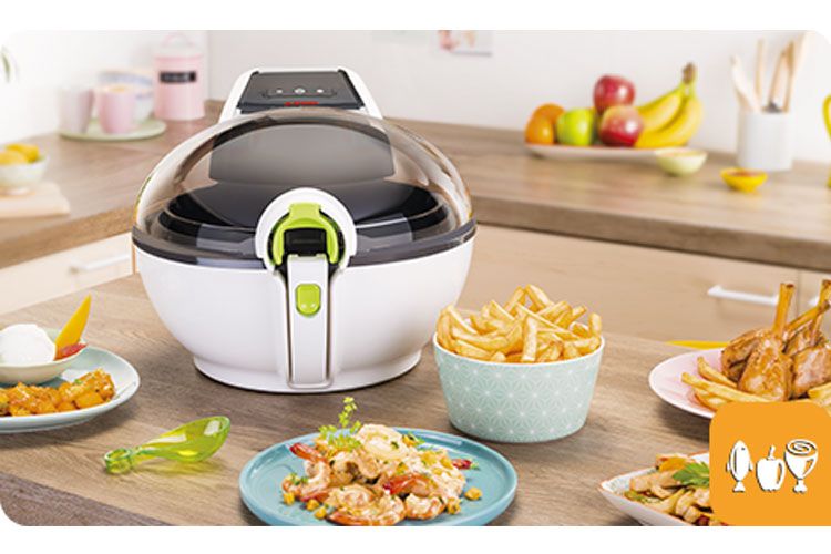 Cook with just a tablespoon of oil with Tefal Air Fryers