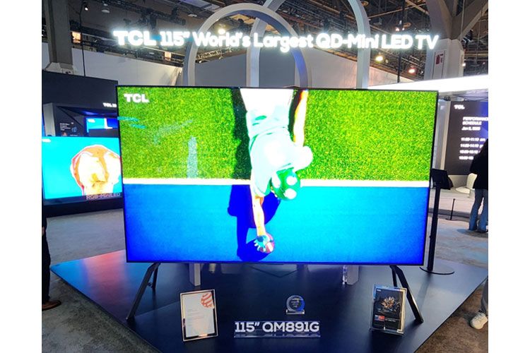 TCL QD-Mini LED at CES 2025