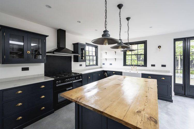 Why Are Dark-Coloured Appliances Trending
