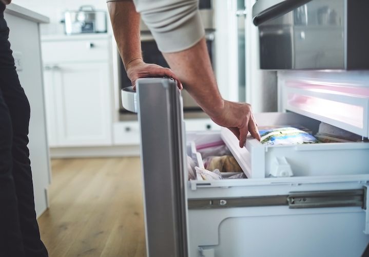 Energy Efficiency vs. Cooling Technology in Fridge