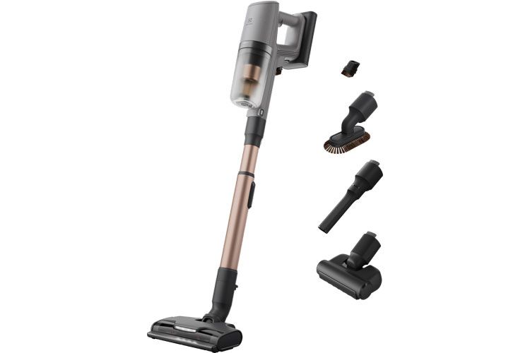 Electrolux 800 Series with Extra Battery & Charge Stand (EFP81813B)