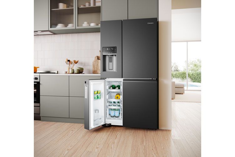 Water dispenser in Haier’s 508L Quad Door Fridge