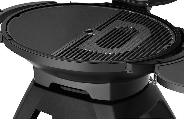 Freestanding BBQ for backyard parties