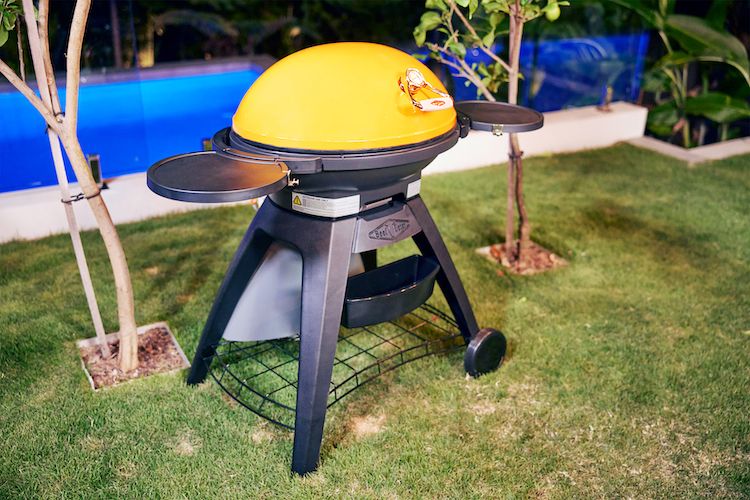 BeefEater’s Bigg Bugg 132cm Freestanding BBQ