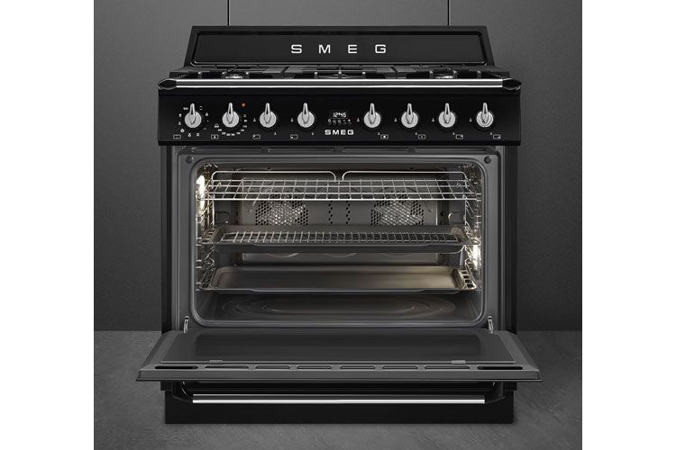 Smeg Victoria 90cm Freestanding Dual Fuel Cooker